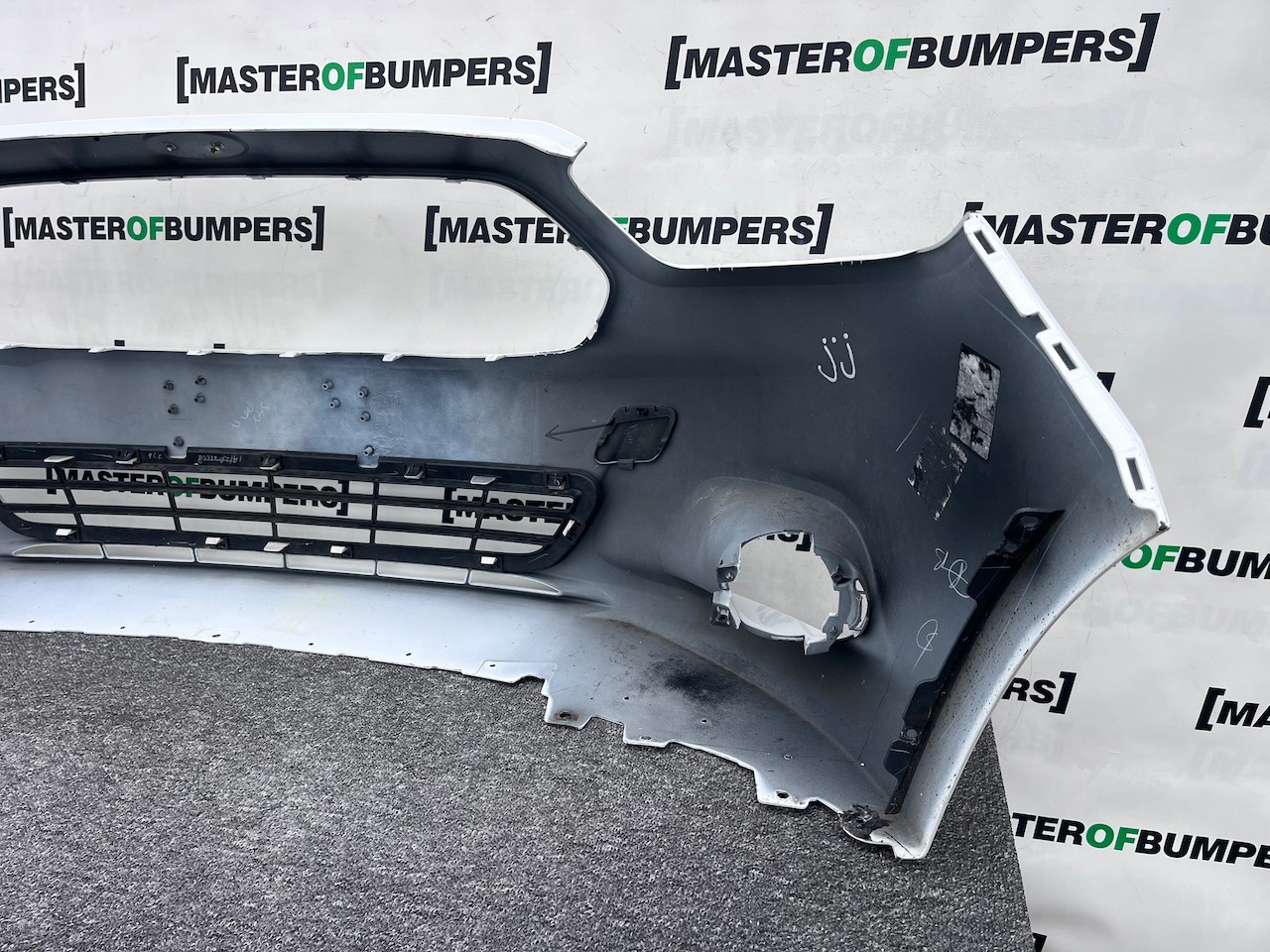 Ford Ka+ Ka Plus Zetec Mk2 Lift Hatchback  2016-2018 Front Bumper Genuine [f806]