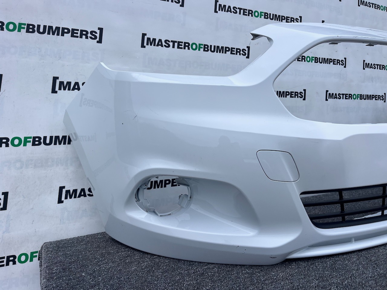 Ford Ka+ Ka Plus Zetec Mk2 Lift Hatchback  2016-2018 Front Bumper Genuine [f806]