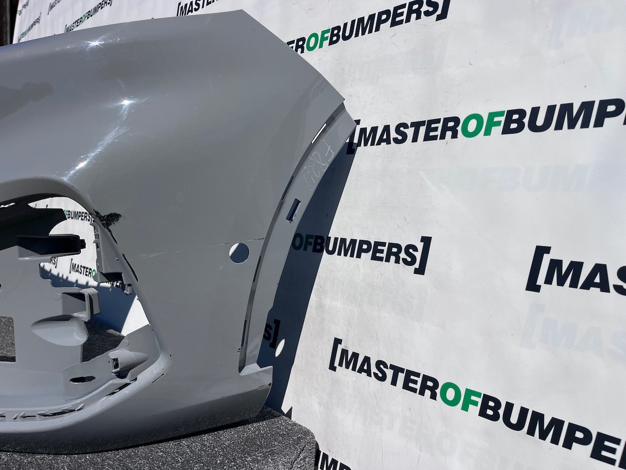 Ford Kuga St Line Titanium X 2020-2024 Front Bumper 6 Pdc Genuine [f825]