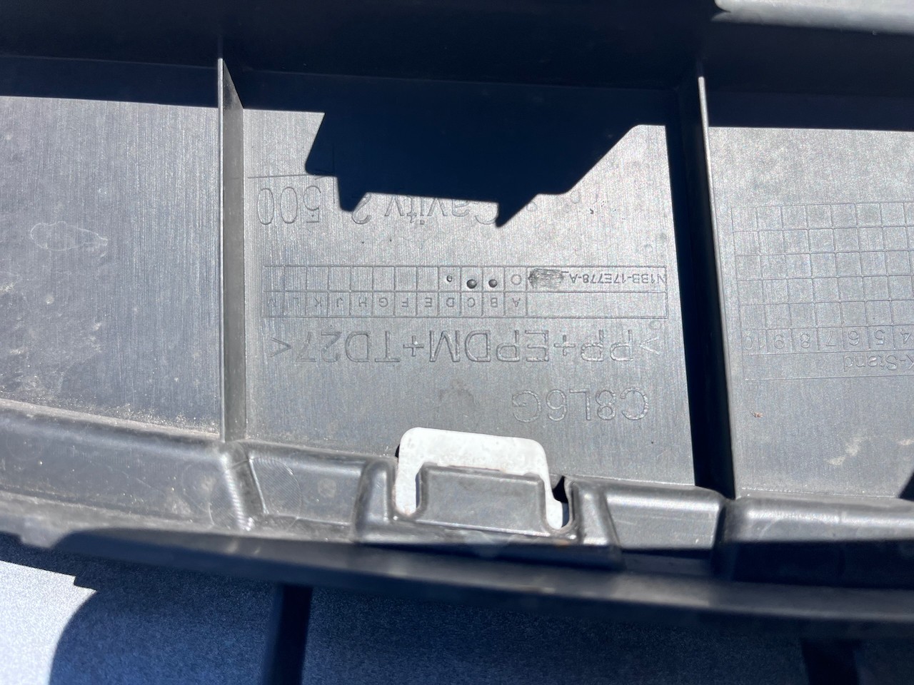 Ford Fiesta St Mk10 Lift Hatchback 2022-2024 Front Bumper No Pdc Genuine [f831]