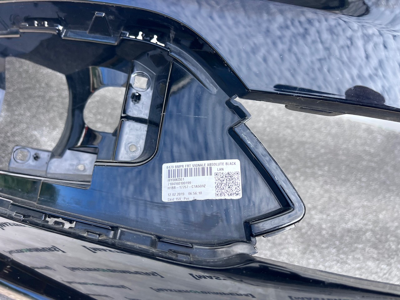 Ford Fiesta Vignale Mk10 Hatchback 2018-2021 Front Bumper Genuine [f841]