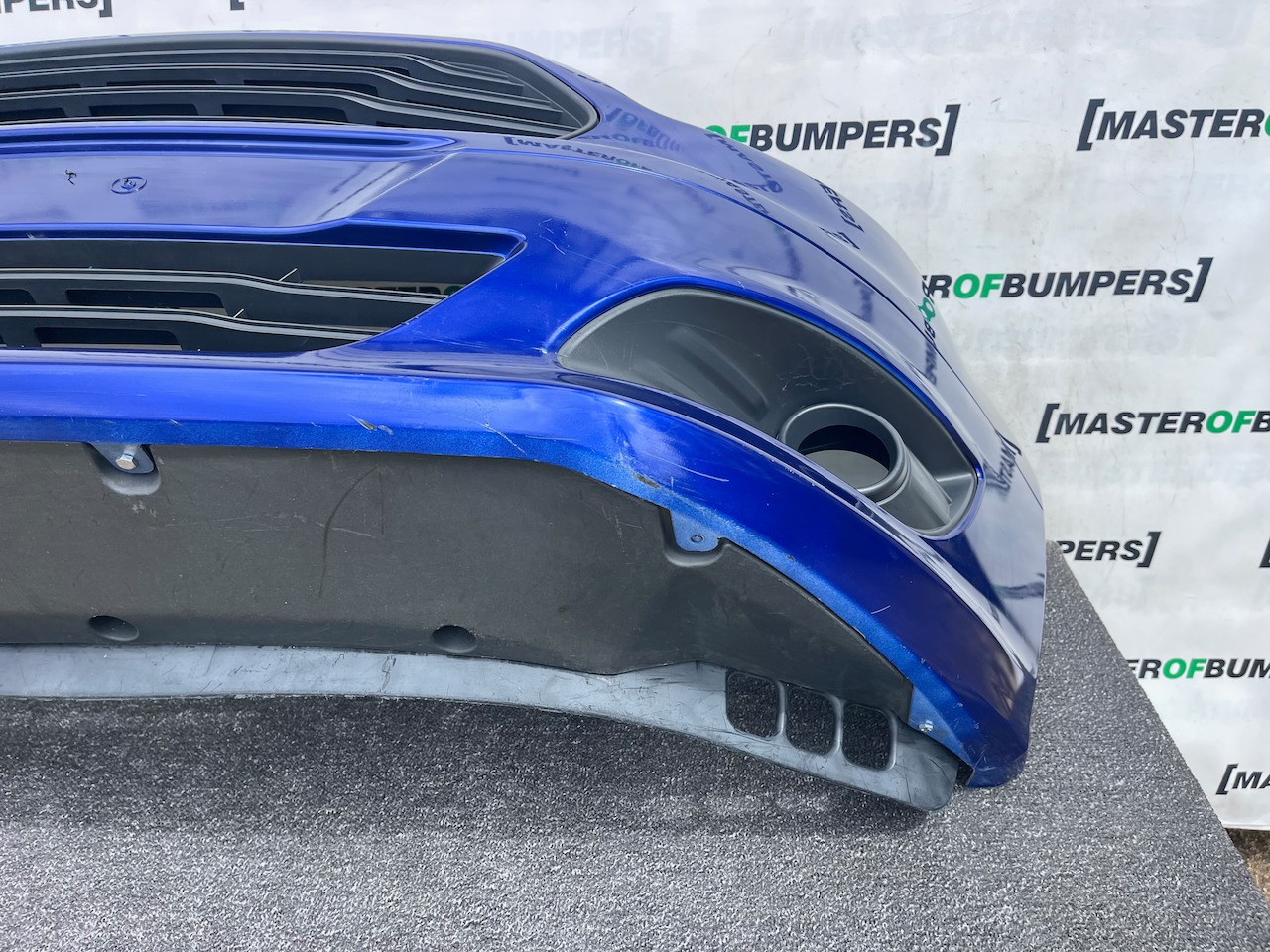 Ford Transit Courier Van 2013-2016 Front Bumper No Pdc Genuine [f852]
