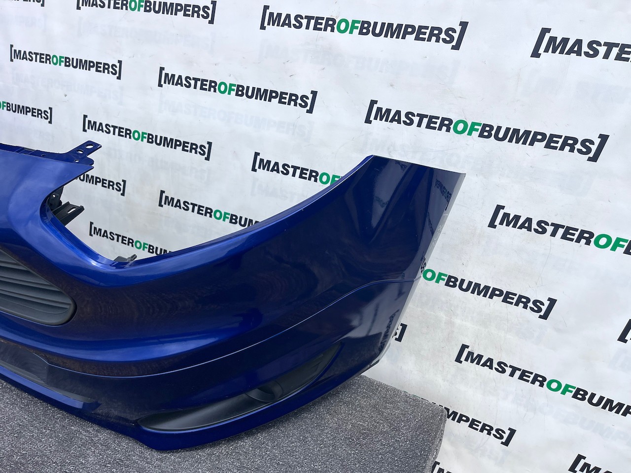 Ford Transit Courier Van 2013-2016 Front Bumper No Pdc Genuine [f852]