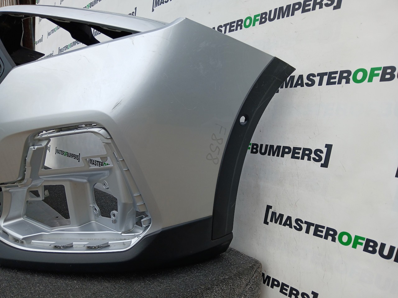 Ford Transit Connect Active Van 2025-2027 Front Bumper 6 Pdc Genuine [f858]