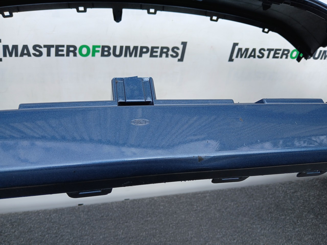 Ford Fiesta Se Mk10 Lift Hatchback 2022-2024 Front Bumper 6 Pdc Genuine [f862]