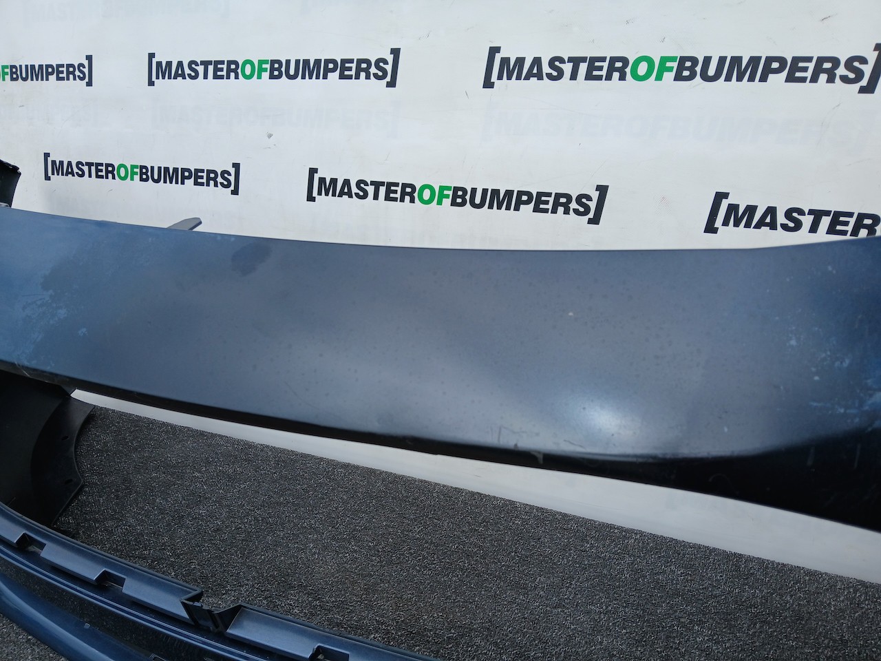 Ford Fiesta Se Mk10 Lift Hatchback 2022-2024 Front Bumper 6 Pdc Genuine [f862]
