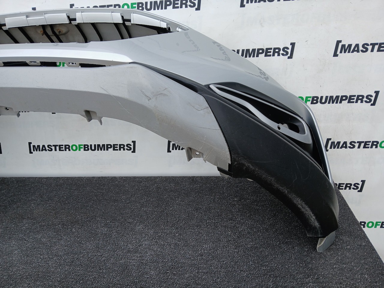 Ford Focus Active Hatchback Estate 2019-2021 Front Bumper 4 Pdc Genuine [f863]