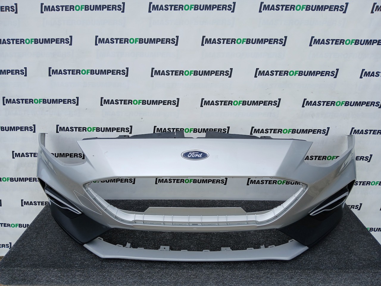 Ford Focus Active Hatchback Estate 2019-2021 Front Bumper 4 Pdc Genuine [f863]