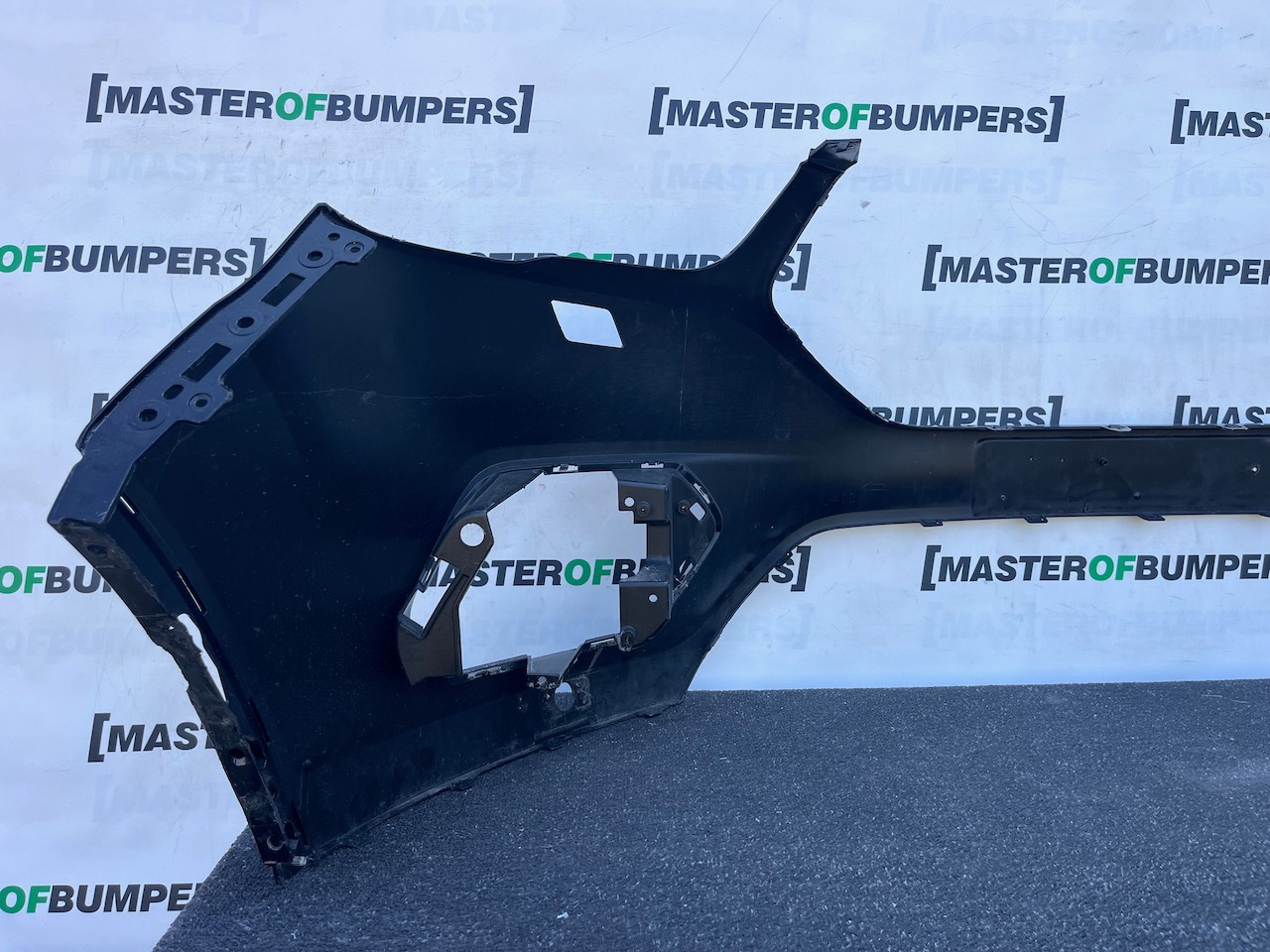 Ford Kuga St Line Mk2 Lift 2017-2020 Front Bumper 4 Pdc Jets Genuine [f874]