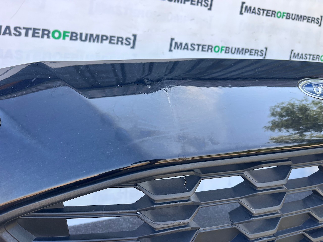 Ford Focus St Line Hatchback Estate 2018-2022 Front Bumper No Pdc Genuine [f876]
