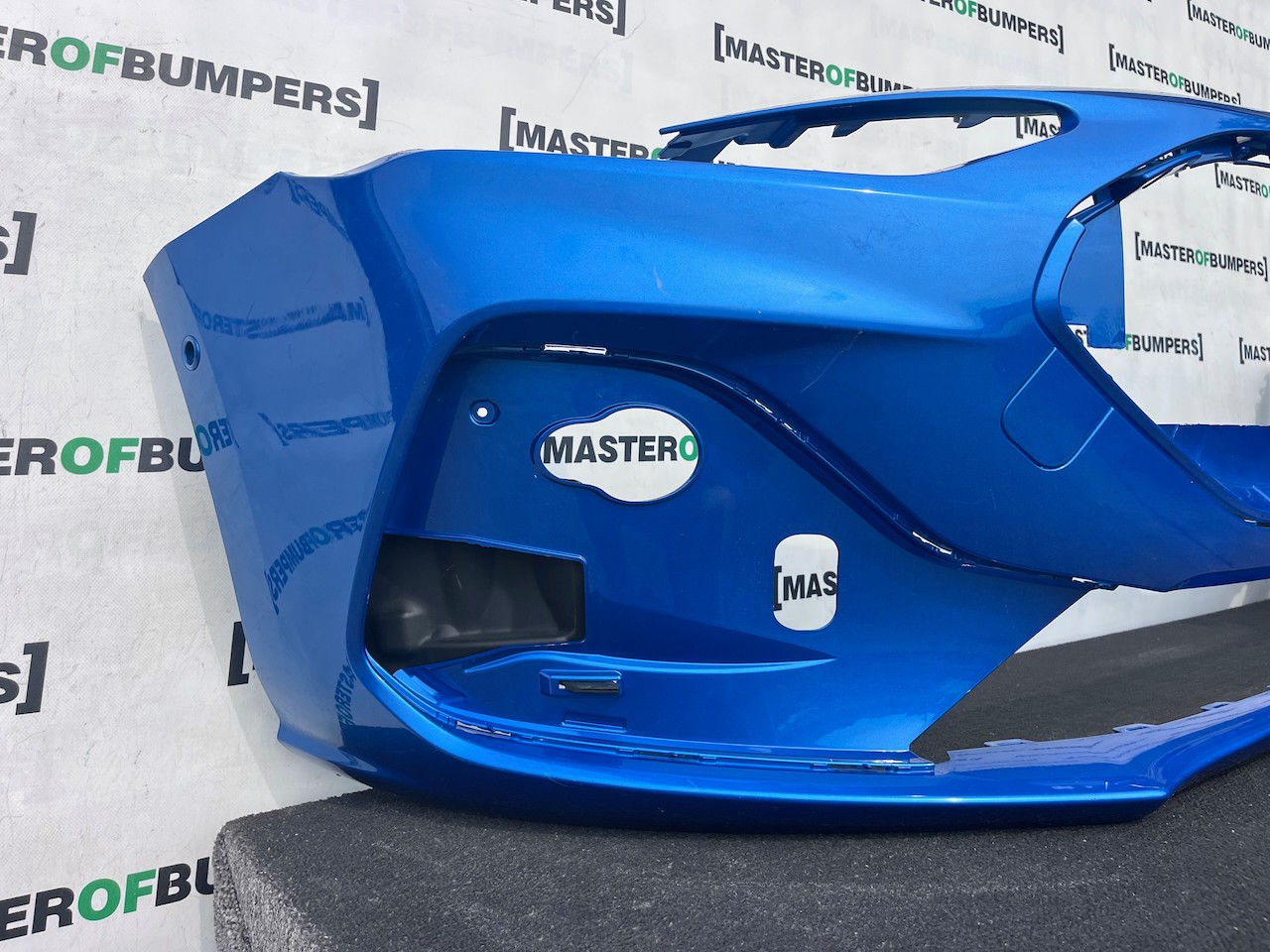 Ford Focus St St Line Hatchback Lift 2023-2026 Front Bumper 6 Pdc Genuine [f887]