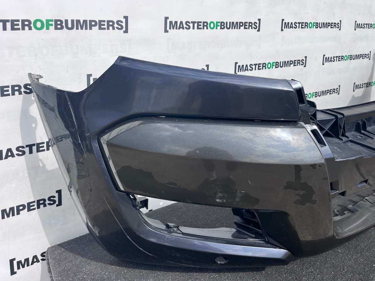 Ford Ranger Wildtrack Pick Up 2015-2018 Front Bumper 4 Pdc Genuine [f891]