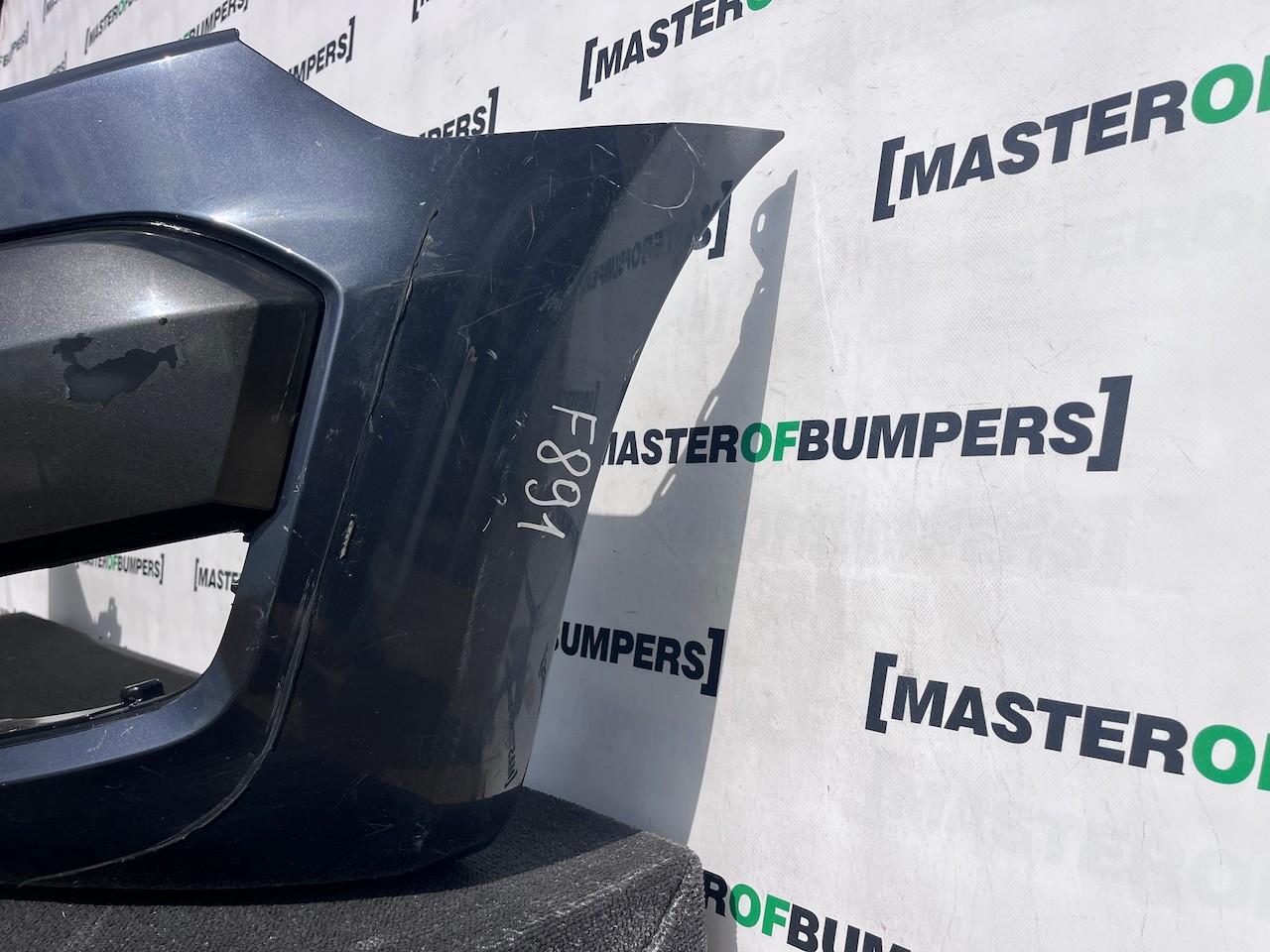Ford Ranger Wildtrack Pick Up 2015-2018 Front Bumper 4 Pdc Genuine [f891]