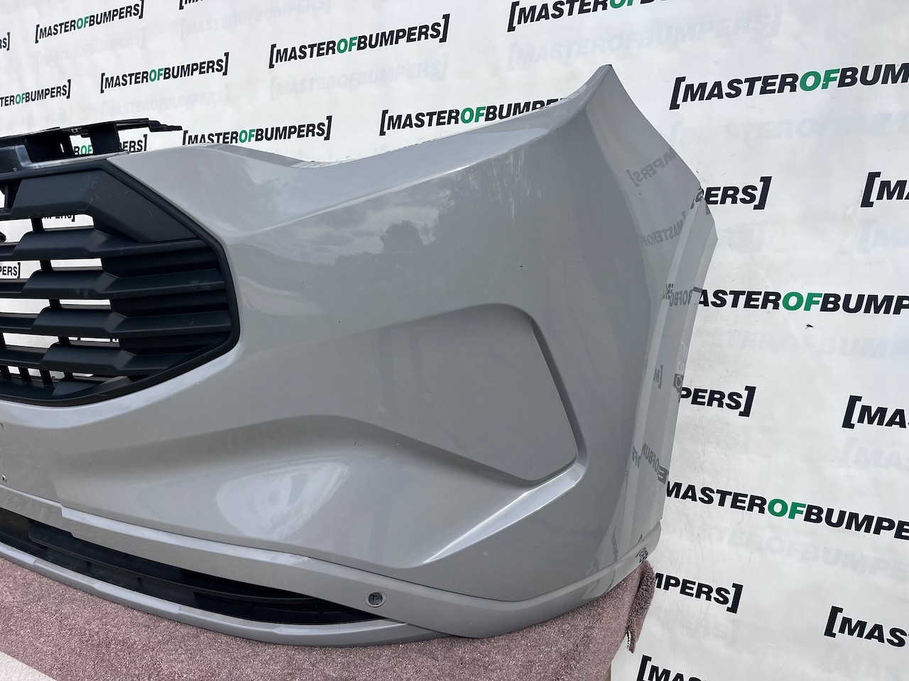 Ford Transit Custom Hybrid Van 2024-2027 Front Bumper 4 Pdc Genuine [f908]