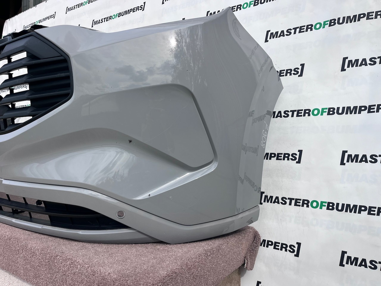 Ford Transit Custom Hybrid Van 2024-2027 Front Bumper 4 Pdc Genuine [f908]