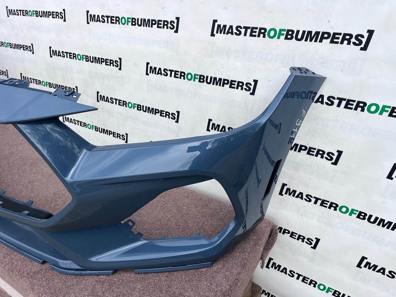 Ford Mustang Gt 5.0 V8 Coupe Cabrio 2024-2027 Front Bumper Genuine [f911]