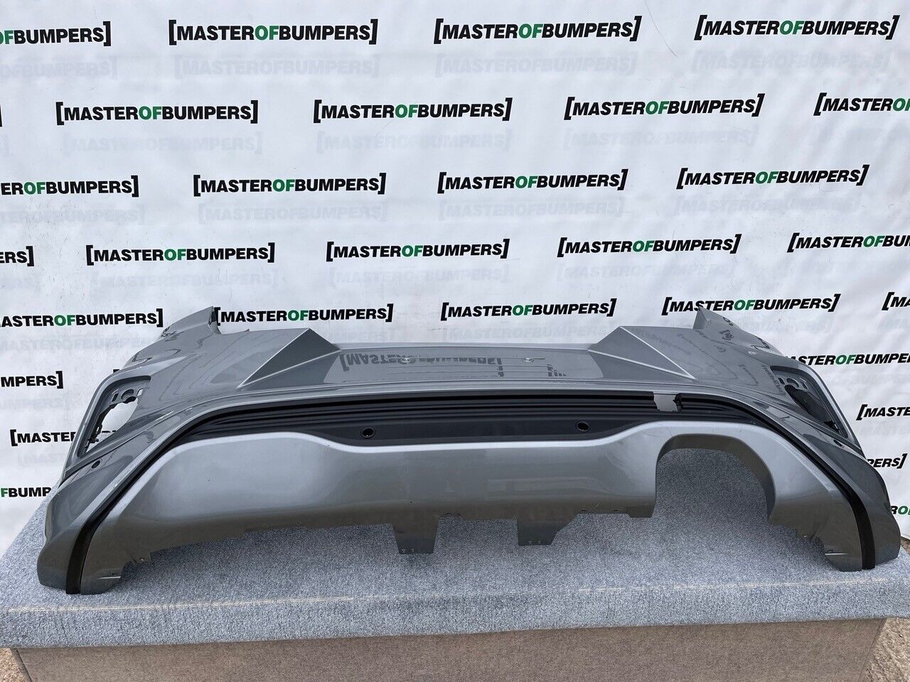 Ford Puma St Line Titanium 2019-on Rear Bumper Grey 6 Pdc Genuine [f118]