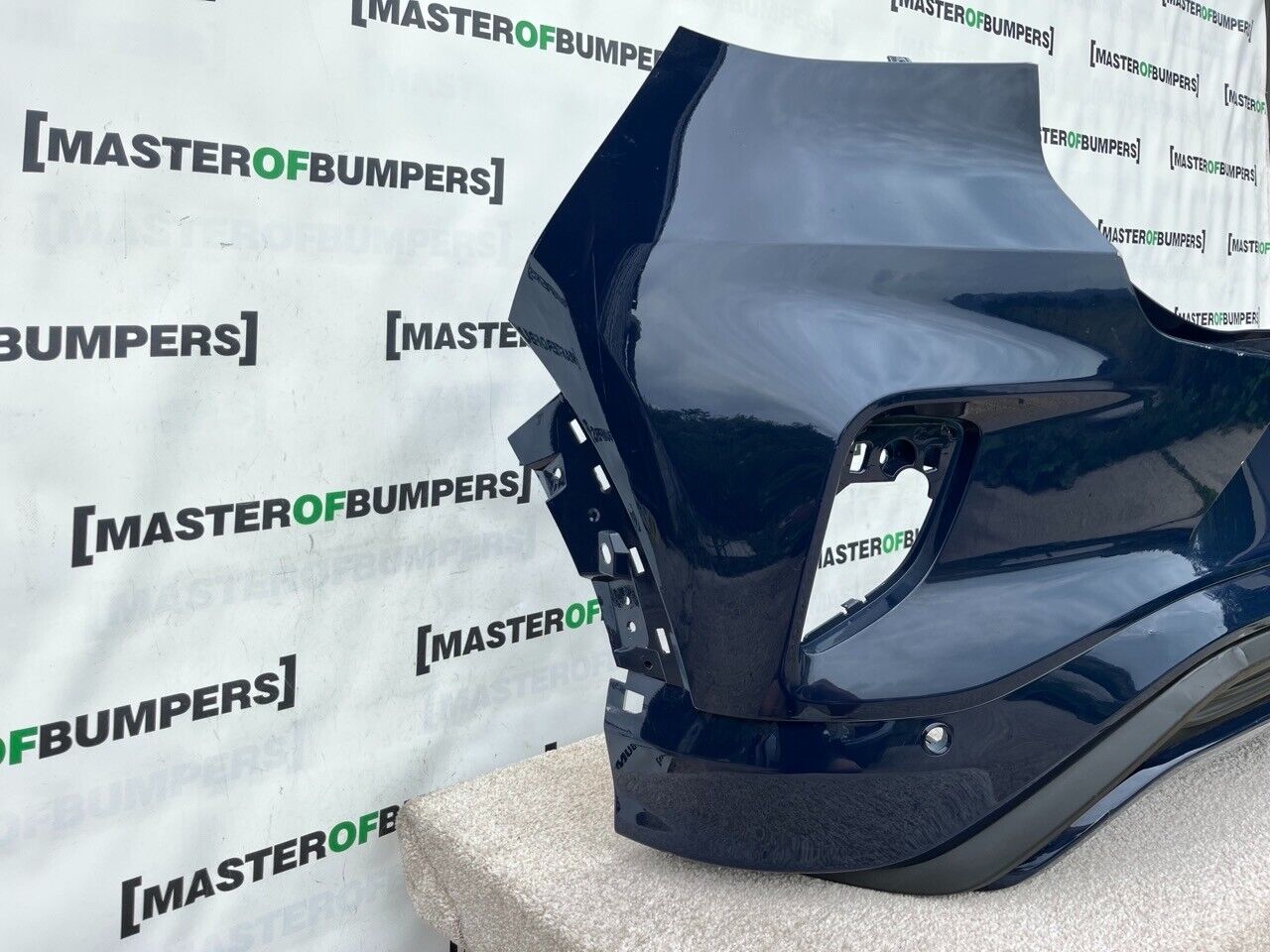 Ford Puma St Line Titanium 2019-on Rear Bumper 4 Pdc Genuine [f260]