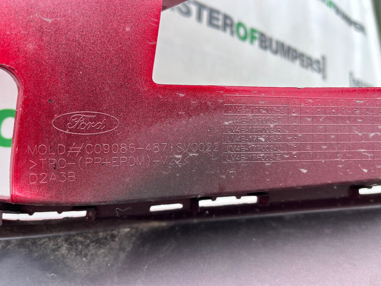 Ford Kuga St Line Titanium 2020-on Front Bumper Red 4 Pdc Genuine [f403]