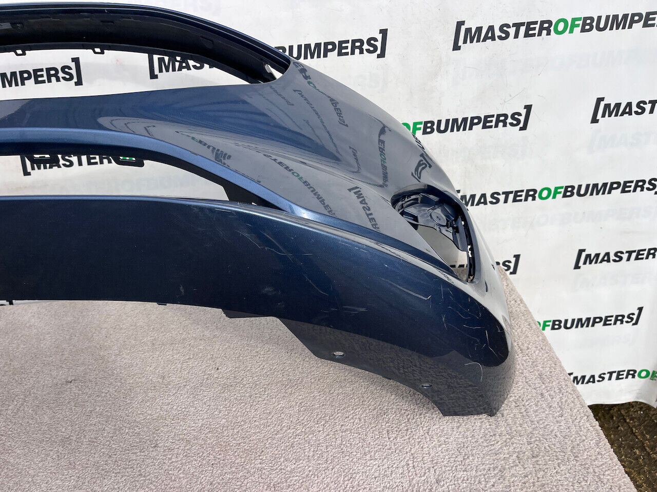 Ford Fiesta Se Mk10 Lift Hatchback 2022-on Front Bumper No Pdc Genuine [f570]