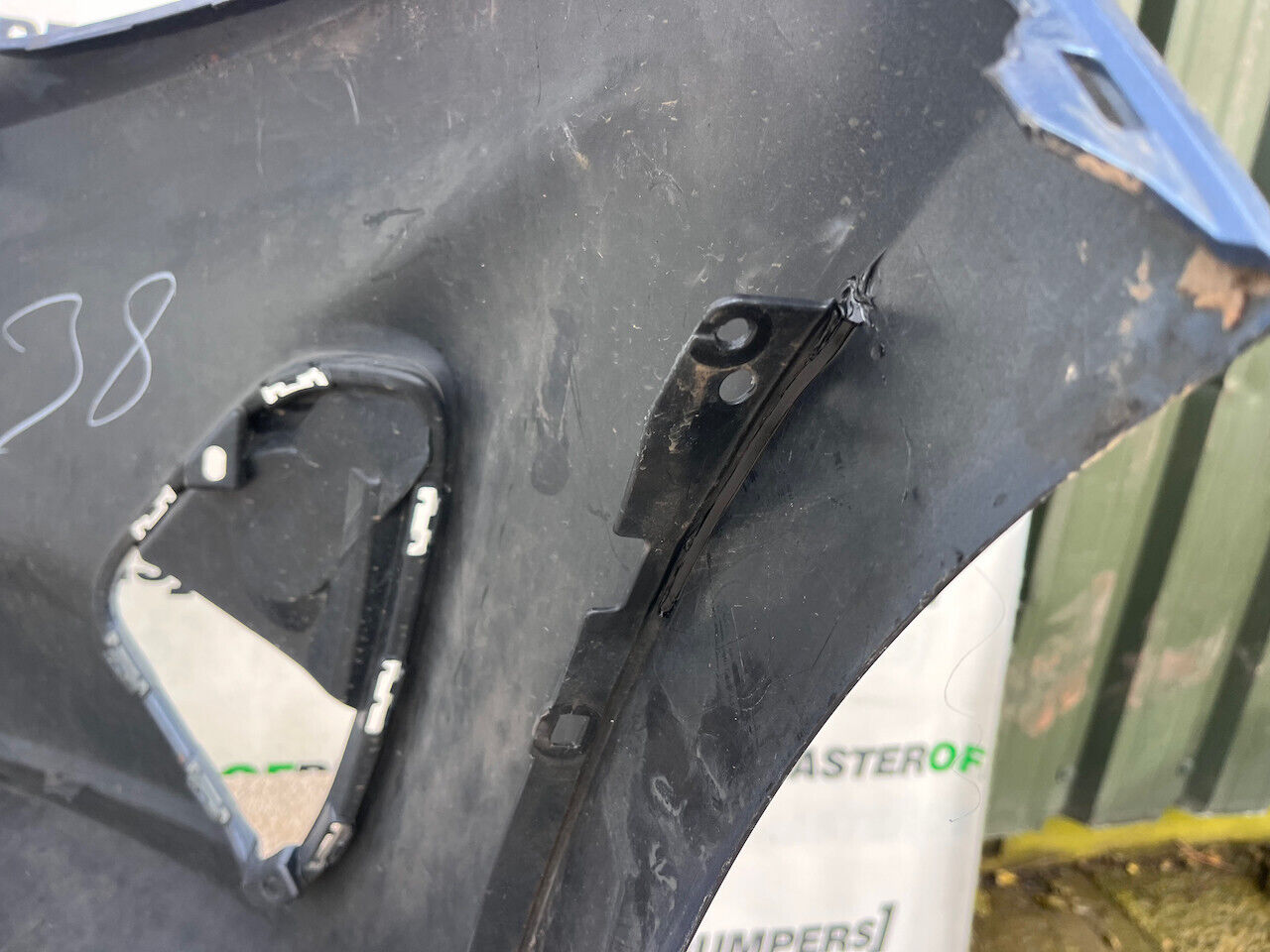 Ford Fiesta Se Mk10 Lift Hatchback 2022-on Front Bumper No Pdc Genuine [f570]