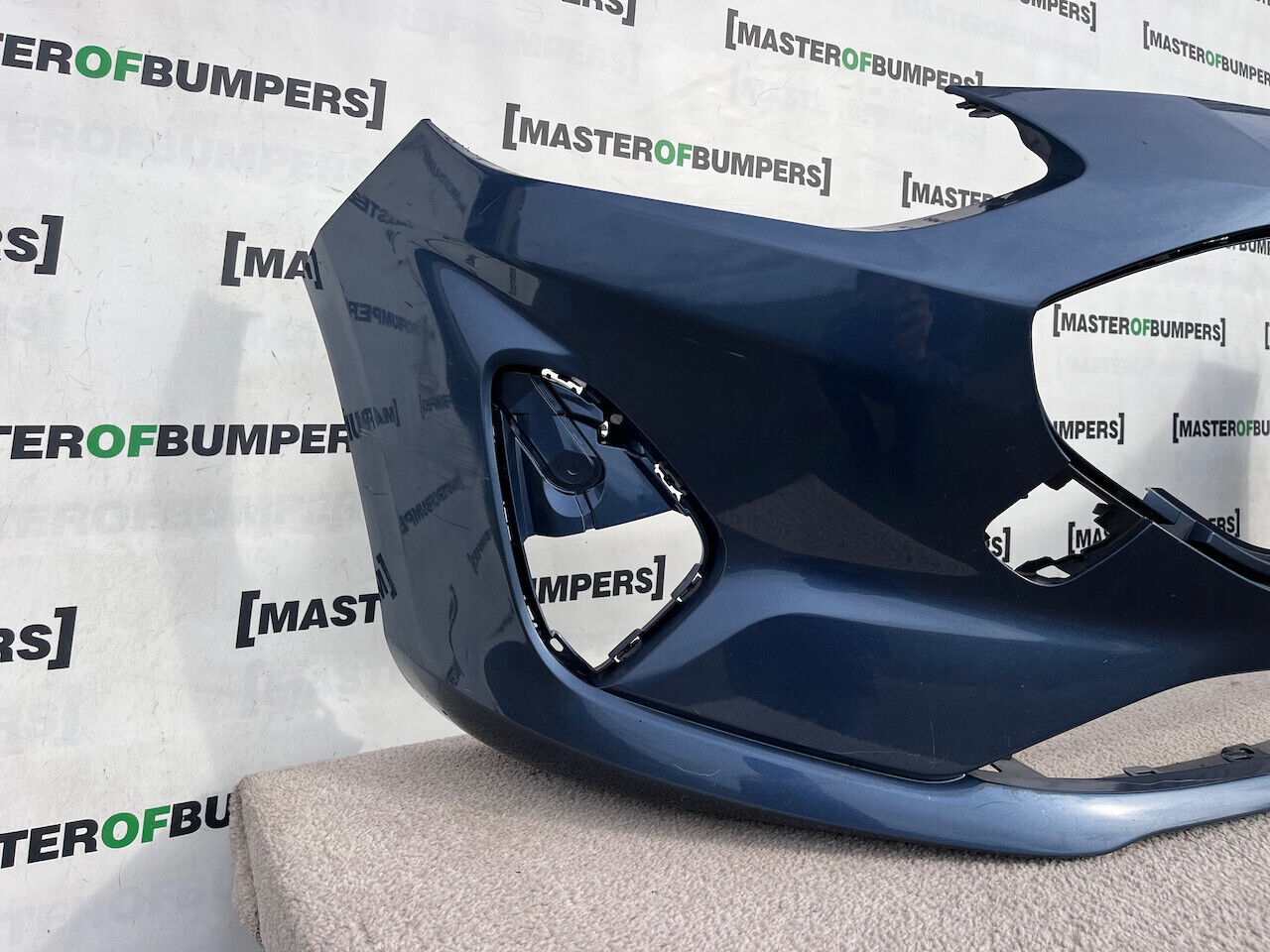 Ford Fiesta Se Mk10 Lift Hatchback 2022-on Front Bumper No Pdc Genuine [f570]