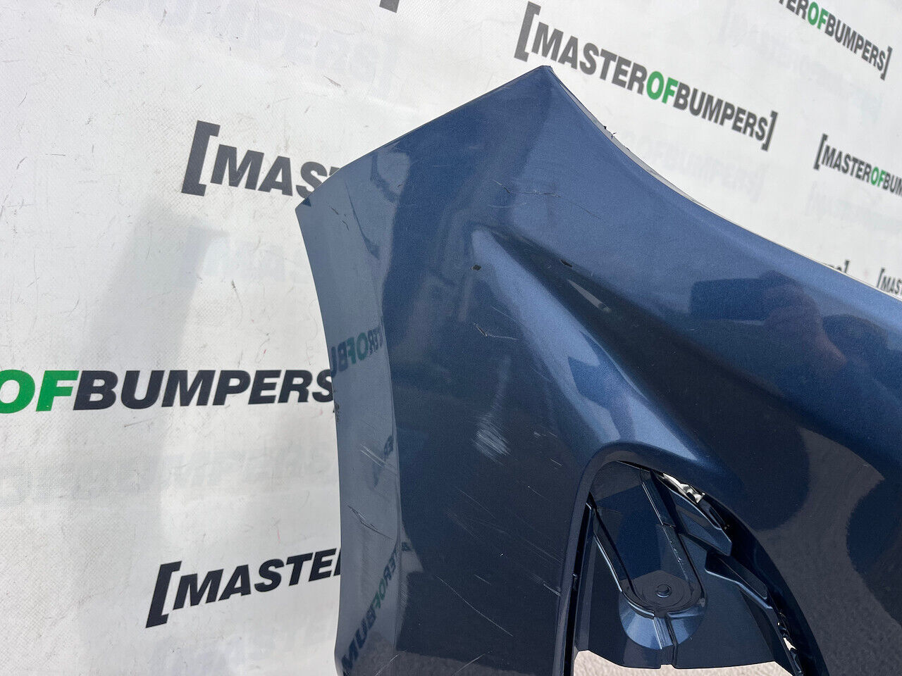 Ford Fiesta Se Mk10 Lift Hatchback 2022-on Front Bumper No Pdc Genuine [f570]