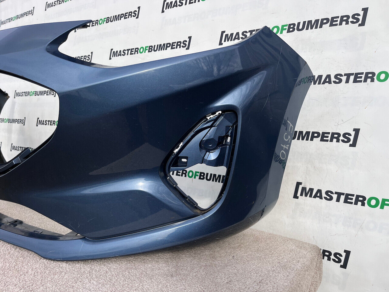 Ford Fiesta Se Mk10 Lift Hatchback 2022-on Front Bumper No Pdc Genuine [f570]