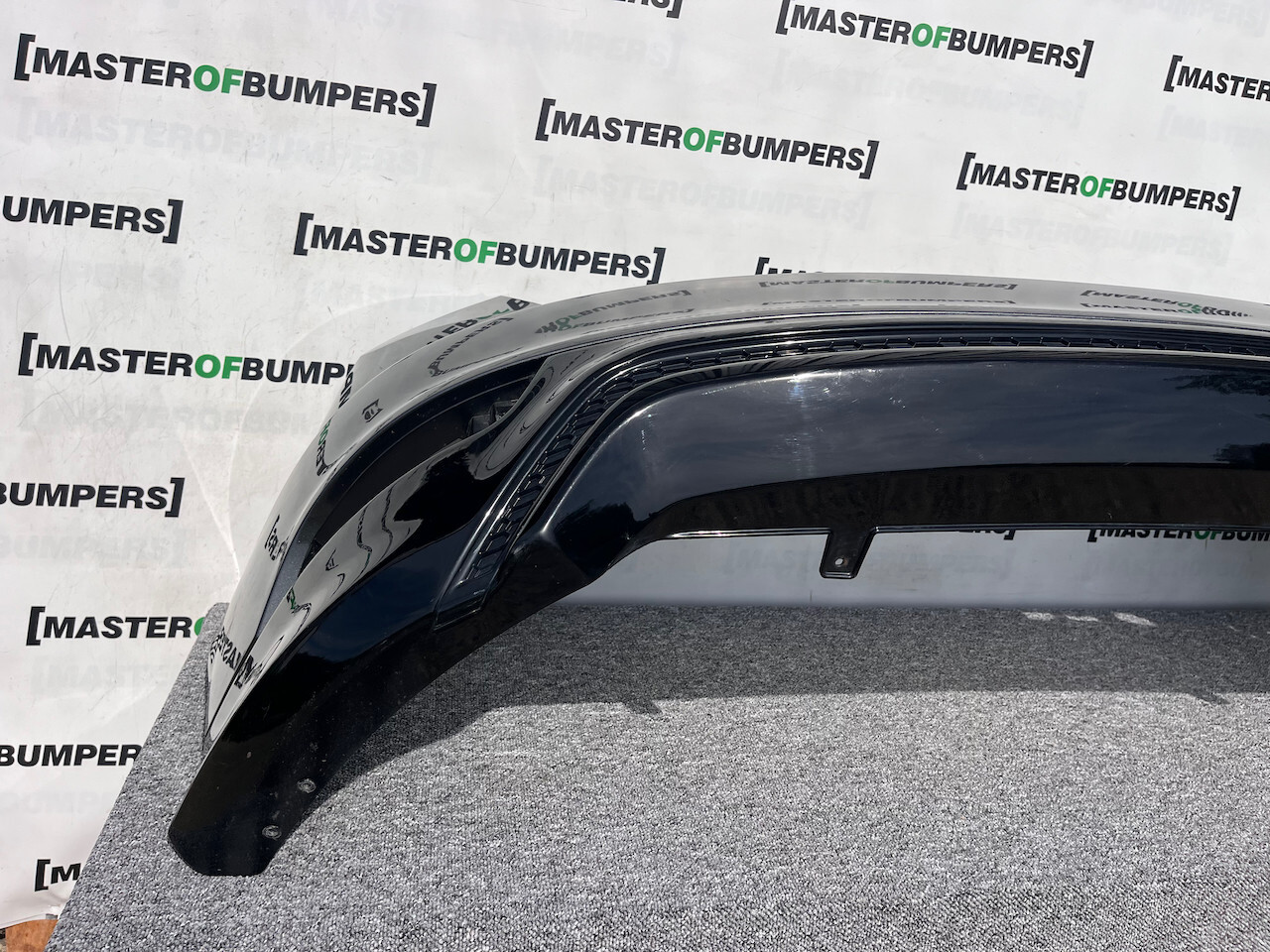 Ford Focus Zetec S Titanium St Line 2015-2017 Rear Bumper No Pdc Genuine [f560]