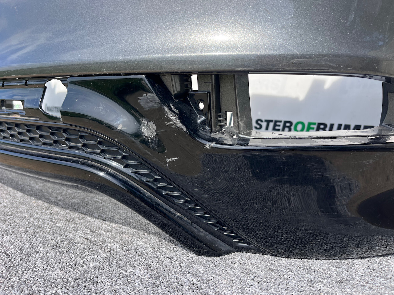 Ford Focus Zetec S Titanium St Line 2015-2017 Rear Bumper No Pdc Genuine [f560]