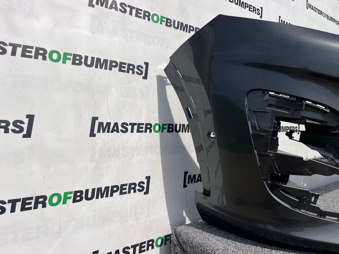 Ford Kuga Vignale Titanium 2020-2024 Front Bumper 6 Pdc No Jets Genuine [f562]