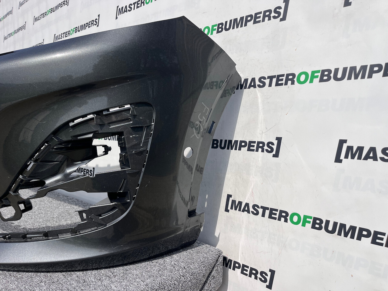 Ford Kuga Vignale Titanium 2020-2024 Front Bumper 6 Pdc No Jets Genuine [f562]