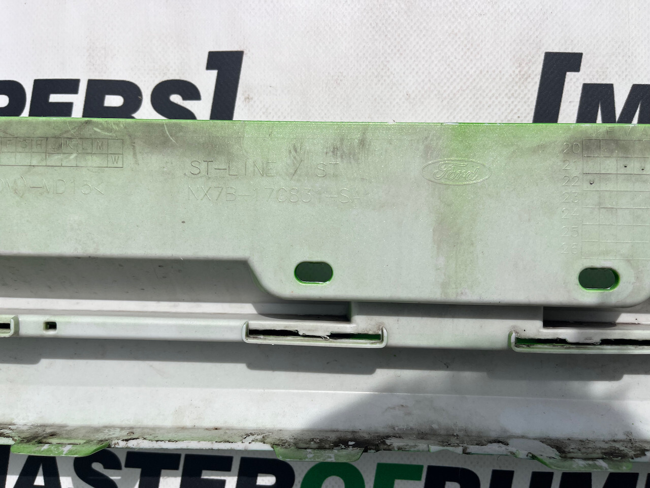 Ford Focus St St Line Hatchback Lift 2023-on Front Bumper 4 Pdc Genuine [f564]