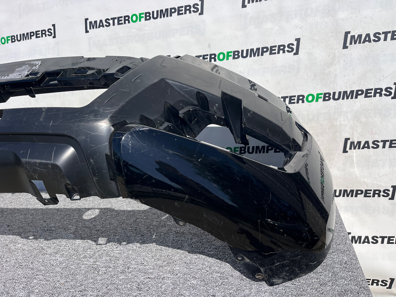 Ford Ranger Wildtrack Mk5 Lift 2016-2019 Front Bumper No Pdc Genuine [f676]