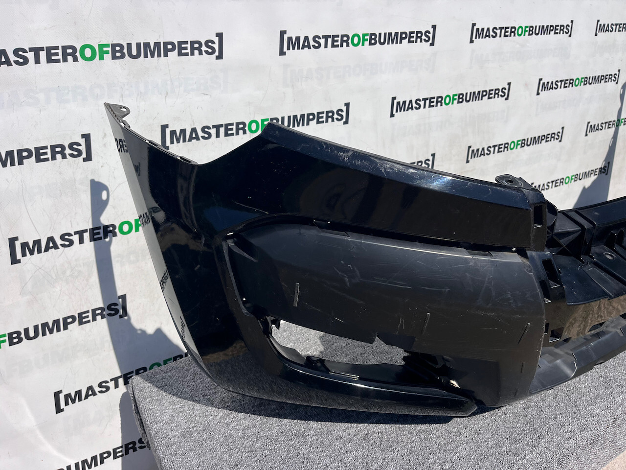 Ford Ranger Wildtrack Mk5 Lift 2016-2019 Front Bumper No Pdc Genuine [f676]