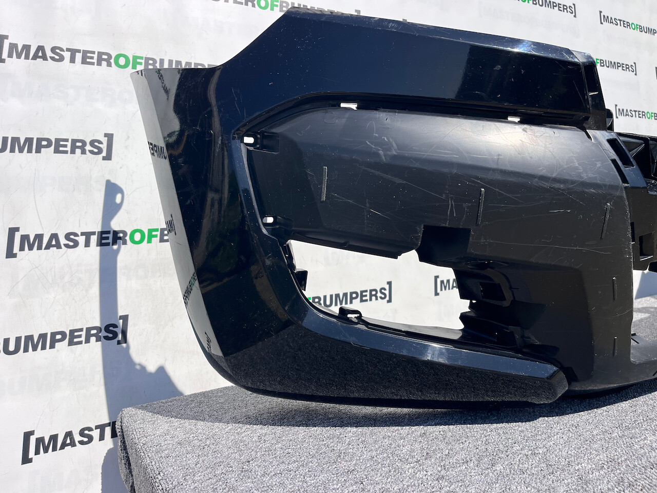 Ford Ranger Wildtrack Mk5 Lift 2016-2019 Front Bumper No Pdc Genuine [f676]