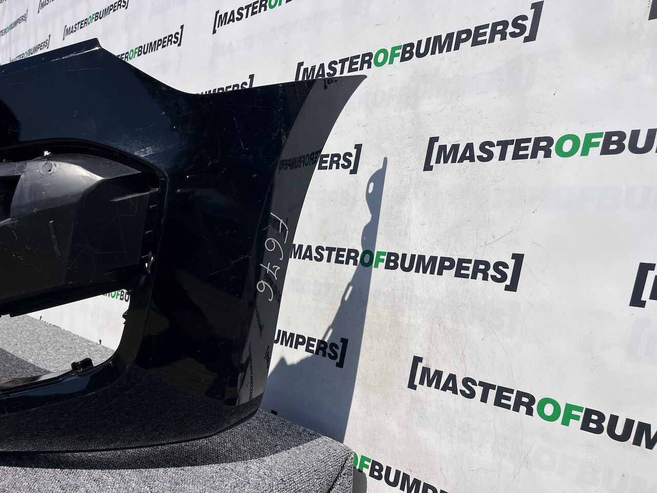 Ford Ranger Wildtrack Mk5 Lift 2016-2019 Front Bumper No Pdc Genuine [f676]