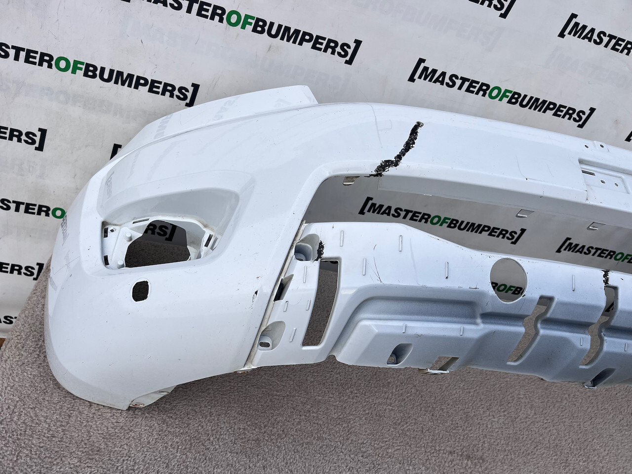 Ford Ranger Limited Thunder Pick Up 2019-2022 Front Bumper 4 Pdc Genuine [f572]