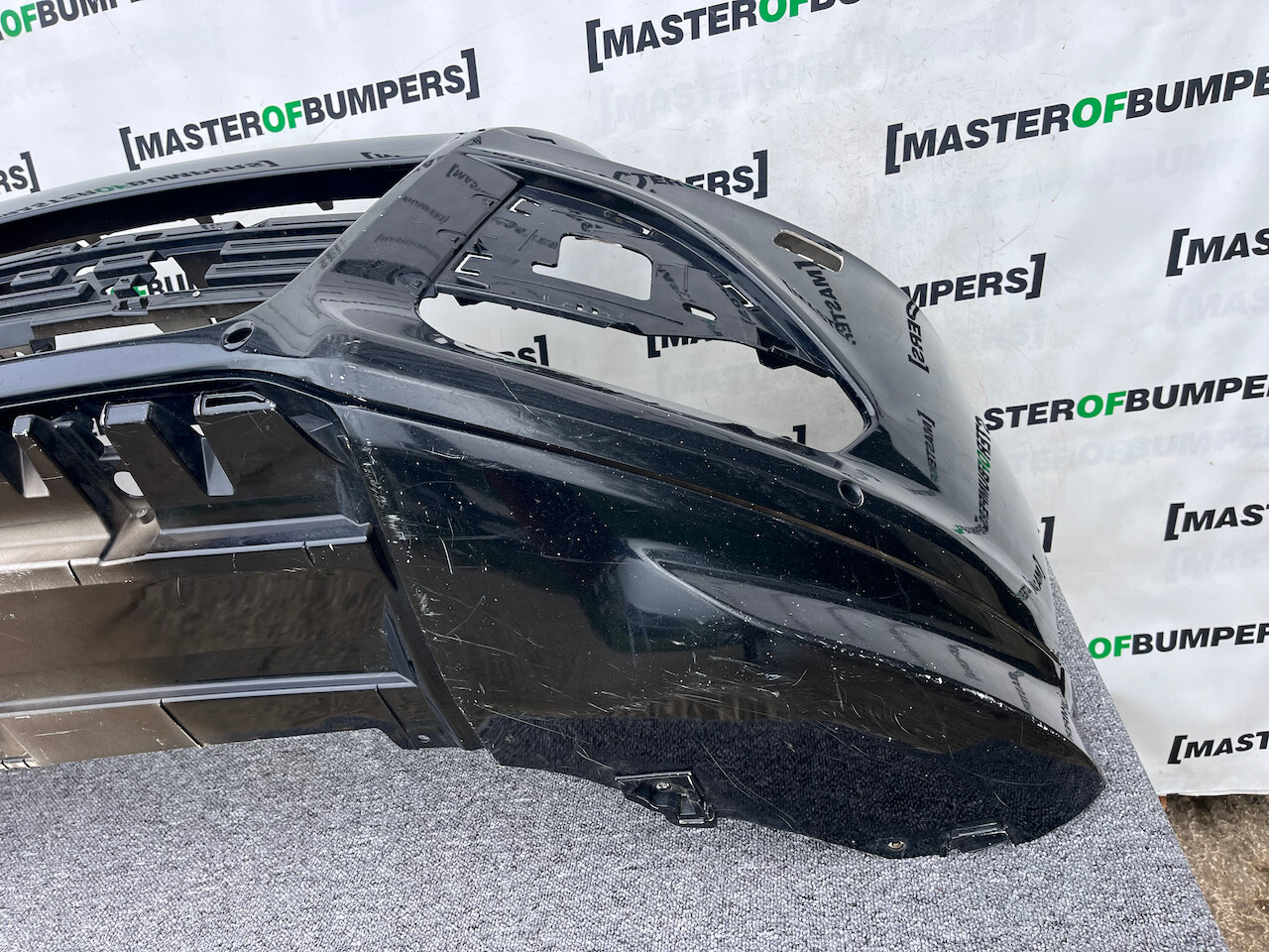 Ford Kuga St Line Titanium X 2013-2016 Front Bumper 4 Pdc + Jets Genuine [f679]