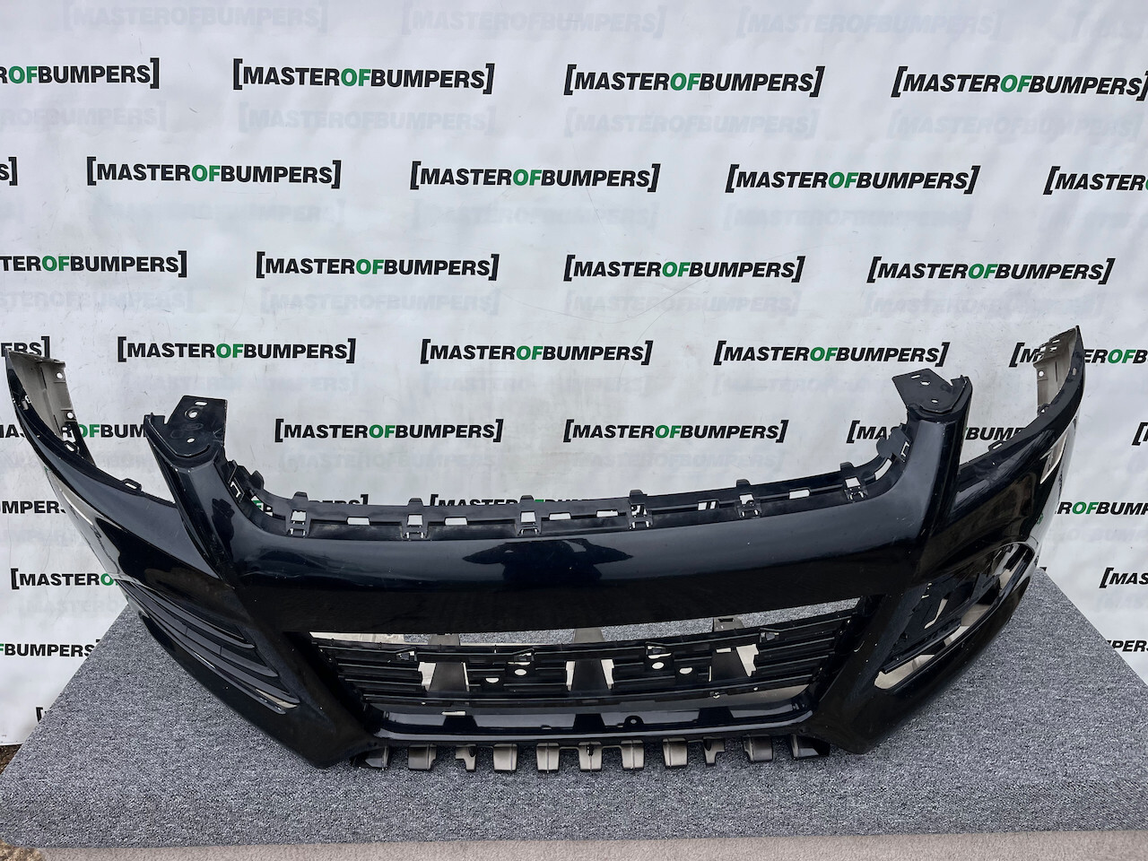 Ford Kuga St Line Titanium X 2013-2016 Front Bumper 4 Pdc + Jets Genuine [f679]