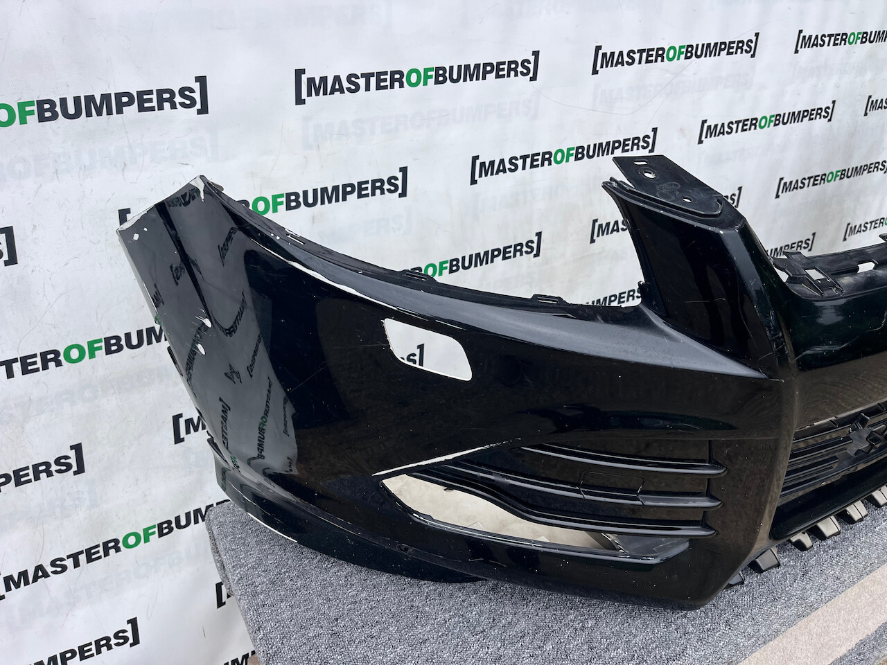 Ford Kuga St Line Titanium X 2013-2016 Front Bumper 4 Pdc + Jets Genuine [f679]