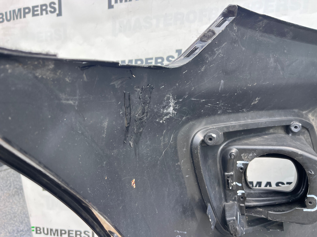 Ford Ranger Wildtrack Pick Up Mk4 2019-2023 Front Bumper 6 Pdc Genuine [f683]