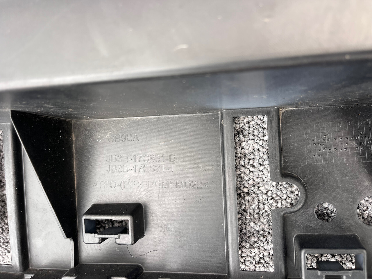 Ford Ranger Wildtrack Pick Up Mk4 2019-2023 Front Bumper 6 Pdc Genuine [f683]