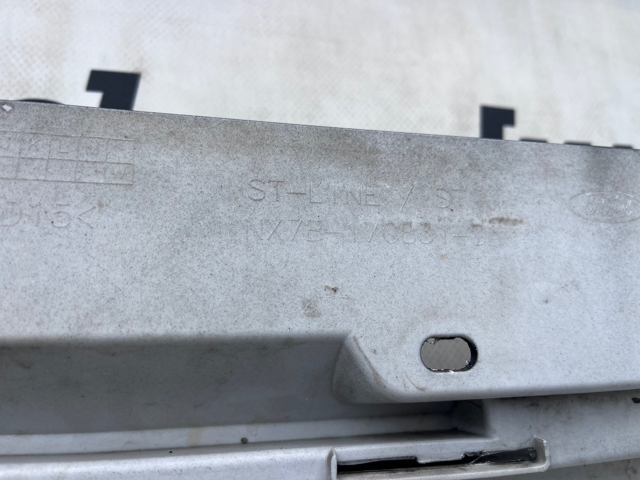 Ford Focus St Line Hatchback Lift 2023-on Front Bumper 6 Pdc Genuine [f713]