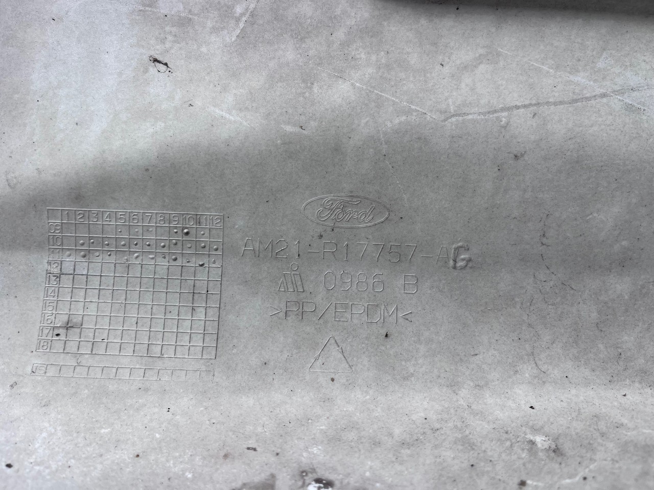 Ford S Max Titanium St Line Lift 2010-2014 Front Bumper 4 Pdc Genuine [f737]