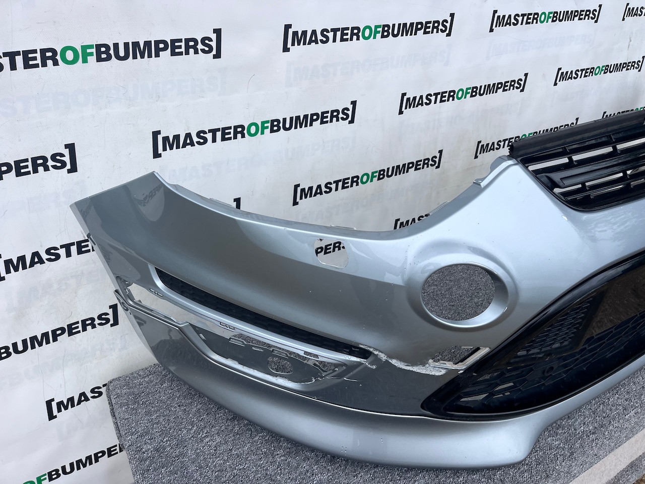 Ford S Max Titanium St Line Lift 2010-2014 Front Bumper 4 Pdc Genuine [f737]