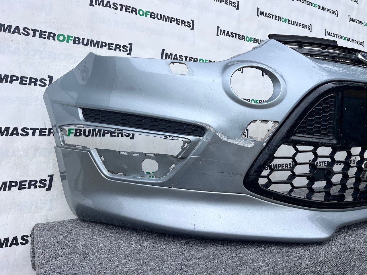 Ford S Max Titanium St Line Lift 2010-2014 Front Bumper 4 Pdc Genuine [f737]