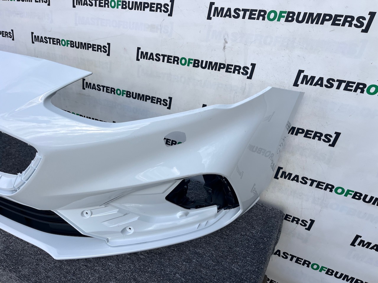 Ford Focus St Line Hatchback Estate Lift 2023-on Front Bumper Jet Genuine [f745]