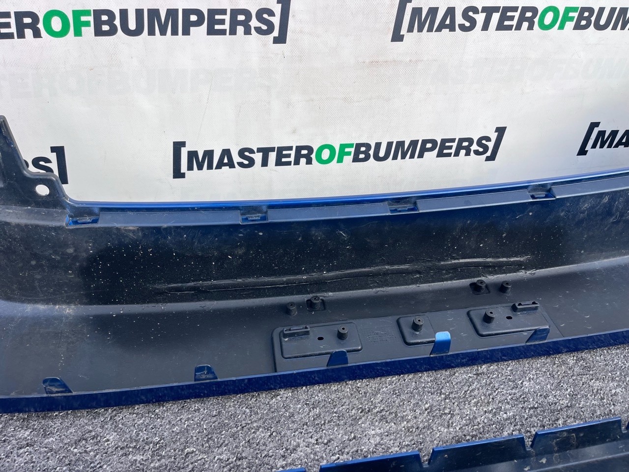 Ford Ranger Limited Pick Up 2019-2022 Front Bumper 4 Pdc Genuine [f762]