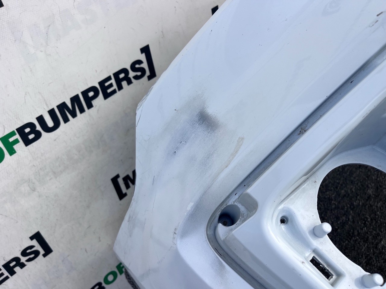 Ford Ranger Wildtrak Pick Up 2019-2022 Front Bumper 4 Pdc Genuine [f766]